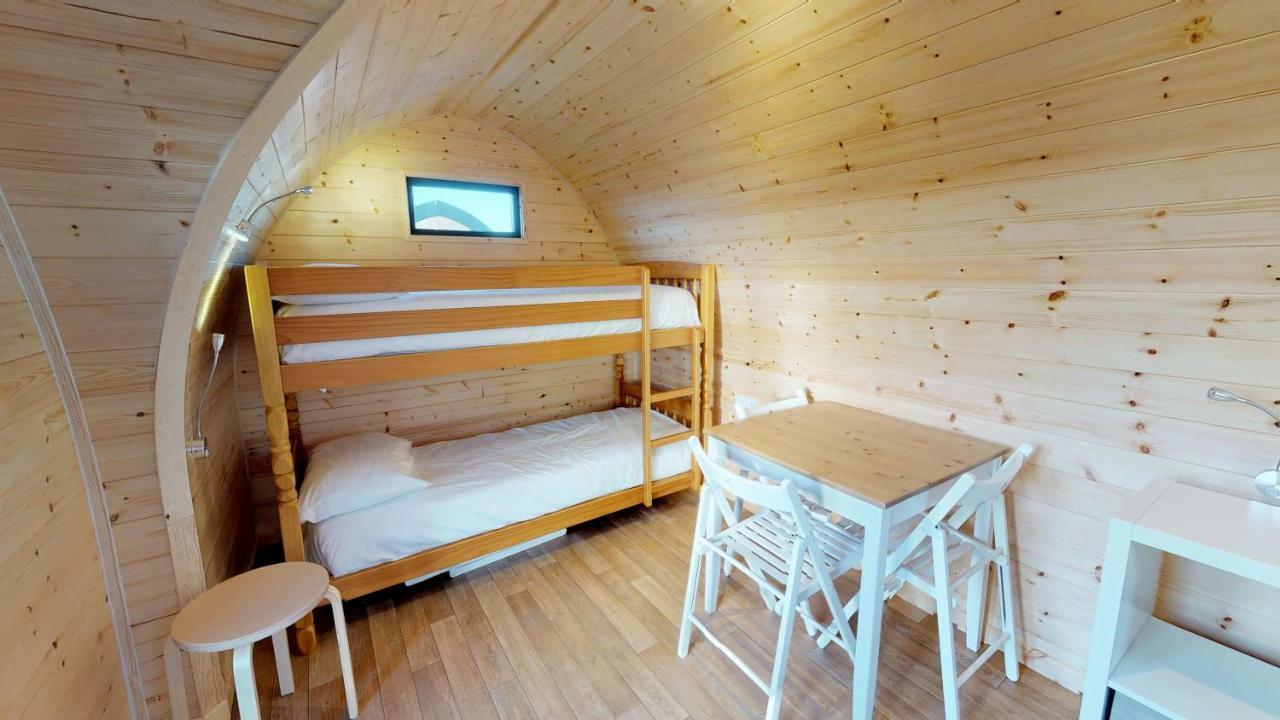 Отель Camping Pods, Seaview Holiday Park Уитстабл Экстерьер фото